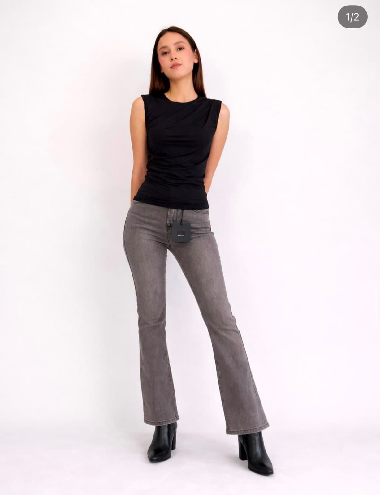 Jean Milán Flare — vista frontal